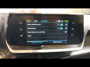 Photo 14 du bon plan PEUGEOT 2008 e-2008 136ch Active Business occasion à 18490 €