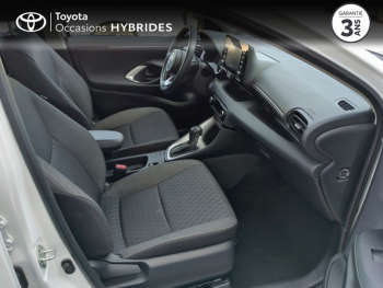 Photo 6 du bon plan TOYOTA Yaris 116h Dynamic Business 5p MY22 occasion à 19850 €
