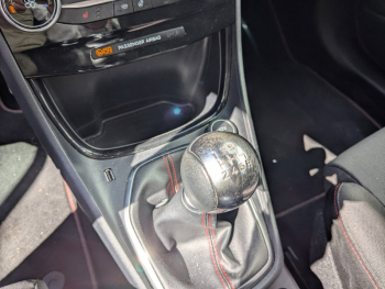 Photo 17 du bon plan FORD Puma 1.0 EcoBoost 125ch mHEV ST-Line 6cv occasion à 19790 €