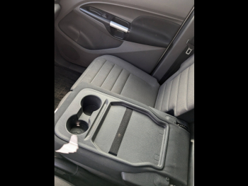 Photo 11 du bon plan FORD Transit Connect VUL L1 1.5 EcoBlue 100ch Limited BVA occasion à 28300 €
