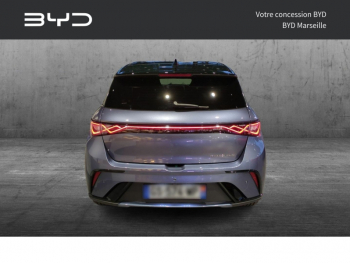 Photo 13 du bon plan BYD Dolphin DESIGN JET BLACK / ATLANTIS GREY occasion à 28990 €