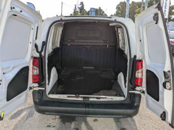 Photo 5 du bon plan OPEL Combo Cargo VUL L1H1 Standard 1.5 100ch S&S Pack Clim soit 11544 HT occasion à 13853 €