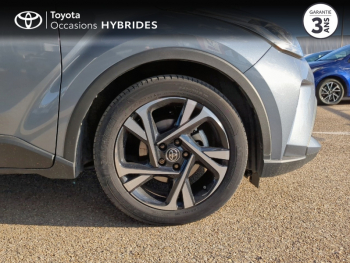 Photo 16 du bon plan TOYOTA C-HR 122h Edition 2WD E-CVT MY22 occasion à 23900 €