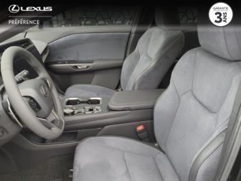 Photo 11 du bon plan LEXUS RZ 450e Executive occasion à 53900 €