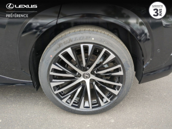 Photo 16 du bon plan LEXUS RZ 450e Executive occasion à 53900 €