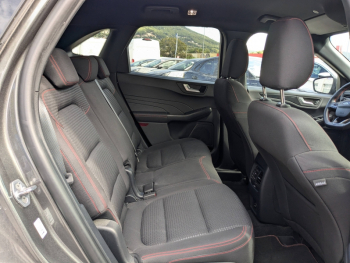 Photo 19 du bon plan FORD Kuga 2.5 Duratec 190ch FHEV E85 ST-Line Business BVA occasion à 27901 €