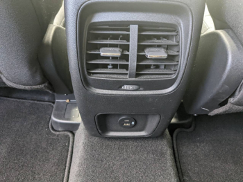 Photo 16 du bon plan FORD Kuga 2.5 Duratec 190ch FHEV E85 Titanium BVA occasion à 29890 €