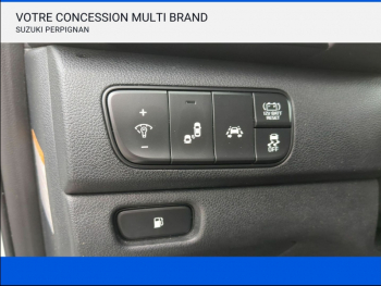 Photo 13 du bon plan KIA Niro 1.6 GDi 105ch ISG + électrique 43.5ch Premium DCT6 occasion à 16490 €