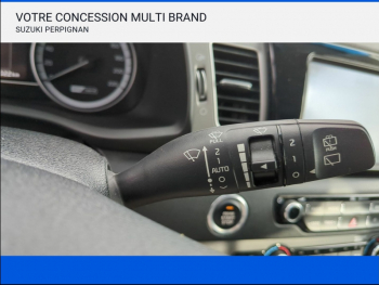Photo 17 du bon plan KIA Niro 1.6 GDi 105ch ISG + électrique 43.5ch Premium DCT6 occasion à 16490 €