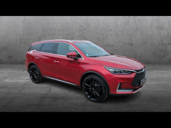 Photo 2 du bon plan BYD Tang 517ch - 86 kWh Flagship (Red) occasion à 49800 €