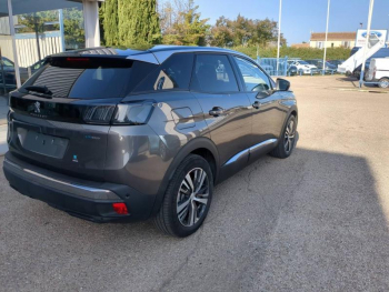 Photo 2 du bon plan PEUGEOT 3008 HYBRID 225ch Allure Pack e-EAT8 occasion à 28790 €