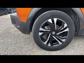 Photo 4 du bon plan PEUGEOT 2008 e-2008 136ch Allure Pack occasion à 16190 €
