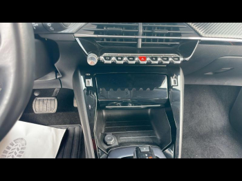 Photo 9 du bon plan PEUGEOT 2008 e-2008 136ch Allure Pack occasion à 16190 €
