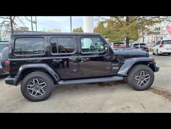 Photo 8 du bon plan JEEP Wrangler 2.0 T 380ch 4xe Sahara Command-Trac MY23 occasion à 59890 €