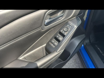 Photo 8 du bon plan NISSAN Qashqai e-POWER 190ch Business Edition 2022 occasion à 31990 €