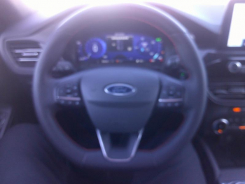 Photo 2 du bon plan FORD Kuga 2.5 Duratec 190ch FHEV ST-Line BVA i-AWD occasion à 32900 €