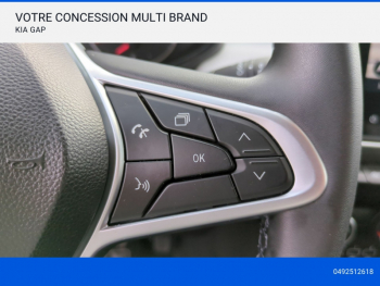 Photo 13 du bon plan RENAULT Clio 1.0 TCe 100ch Evolution GPL occasion à 15490 €