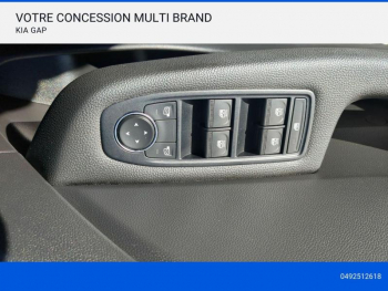 Photo 11 du bon plan RENAULT Clio 1.0 TCe 100ch Evolution GPL occasion à 15490 €