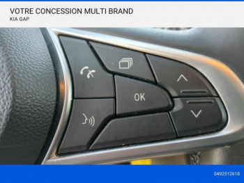 Photo 17 du bon plan RENAULT Clio 1.0 TCe 100ch Evolution GPL occasion à 15490 €