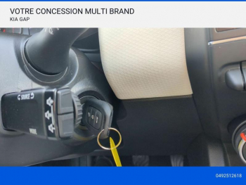 Photo 29 du bon plan RENAULT Clio 1.0 TCe 100ch Evolution GPL occasion à 15490 €