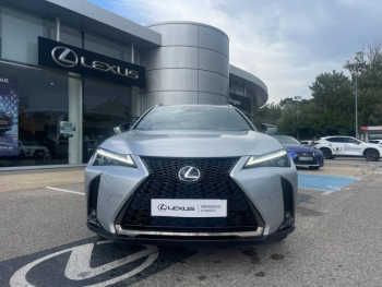 Photo 8 du bon plan LEXUS UX 250h 2WD F SPORT Design occasion à 31900 €