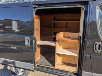 Photo 12 du bon plan CITROEN Jumper Fg VUL 30 L1H1 2.0 BlueHDi 130 Club occasion à 14990 €