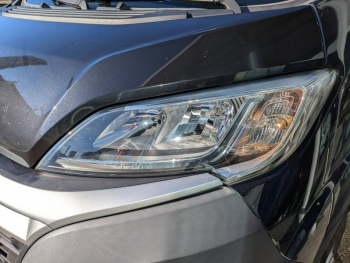 Photo 20 du bon plan CITROEN Jumper Fg VUL 30 L1H1 2.0 BlueHDi 130 Club occasion à 14990 €