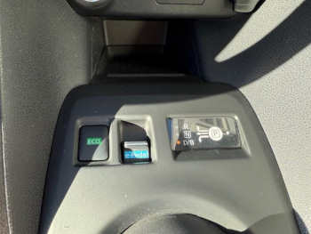 Photo 18 du bon plan NISSAN Leaf 150ch 40kWh Acenta 21 occasion à 15900 €