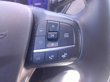 Photo 15 du bon plan FORD Kuga 1.5 EcoBlue 120ch Vignale Powershift occasion à 27710 €