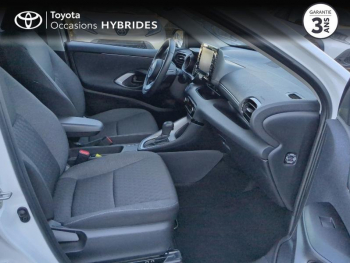 Photo 6 du bon plan TOYOTA Yaris 116h Design 5p MY22 occasion à 21300 €