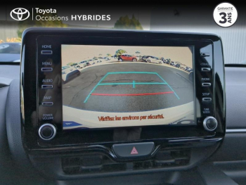 Photo 15 du bon plan TOYOTA Yaris 116h Design 5p MY22 occasion à 21300 €