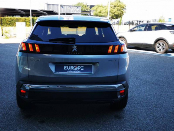 Photo 22 du bon plan PEUGEOT 3008 HYBRID 225ch Allure Pack e-EAT8 occasion à 33900 €