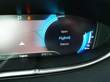 Photo 32 du bon plan PEUGEOT 3008 HYBRID 225ch Allure Pack e-EAT8 occasion à 33900 €
