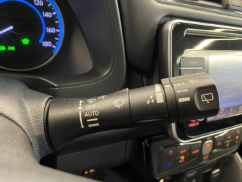 Photo 15 du bon plan NISSAN Leaf 150ch 40kWh Acenta 2018 occasion à 15900 €