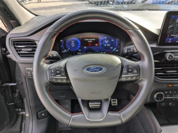 Photo 11 du bon plan FORD Kuga 2.5 Duratec 225ch PHEV ST-Line Business BVA occasion à 26990 €