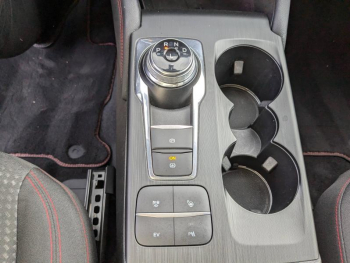 Photo 15 du bon plan FORD Kuga 2.5 Duratec 225ch PHEV ST-Line Business BVA occasion à 26990 €