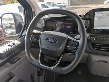 Photo 5 du bon plan FORD Transit Custom Fg VUL 320 L2H1 2.0 EcoBlue 136ch Limited BVA8 occasion à 40990 €