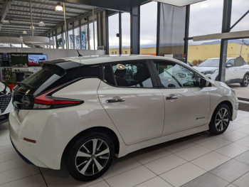 Photo 2 du bon plan NISSAN Leaf 150ch 40kWh Acenta 2018 occasion à 10690 €