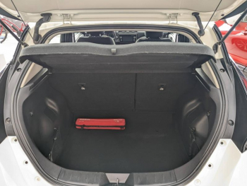Photo 9 du bon plan NISSAN Leaf 150ch 40kWh Acenta 2018 occasion à 10690 €