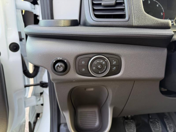 Photo 10 du bon plan FORD Transit CCb VUL P350 L2 2.0 ecoblue 130ch Trend Business 32492? HT occasion à 38491 €