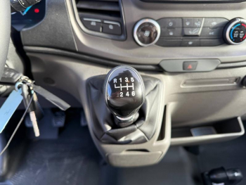 Photo 15 du bon plan FORD Transit CCb VUL P350 L2 2.0 ecoblue 130ch Trend Business 32492? HT occasion à 38491 €