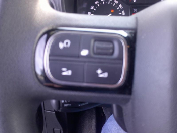 Photo 9 du bon plan CITROEN Berlingo Van VUL M 650kg BlueHDi 100ch S&S Cabine Extenso 3 places Pack Driver Connect occasion à 19900 €
