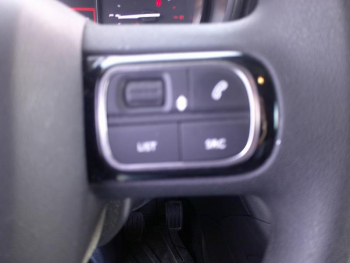 Photo 10 du bon plan CITROEN Berlingo Van VUL M 650kg BlueHDi 100ch S&S Cabine Extenso 3 places Pack Driver Connect occasion à 19900 €