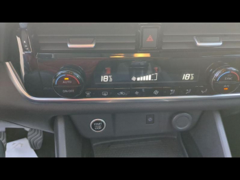 Photo 15 du bon plan NISSAN Qashqai 1.3 Mild Hybrid 140ch Business Edition 2022 occasion à 22980 €