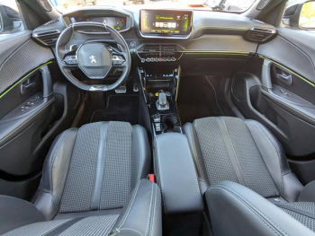 Photo 18 du bon plan PEUGEOT 2008 1.2 PureTech 130ch S&S GT EAT8 occasion à 17990 €