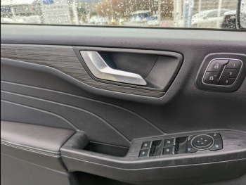 Photo 8 du bon plan FORD Kuga 2.5 Duratec 180ch Hybrid FlexiFuel Active X Powershift occasion à 39900 €