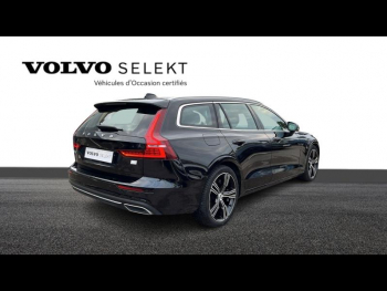 Photo 2 du bon plan VOLVO V60 T6 AWD 253 + 87ch Business Executive Geartronic occasion à 34490 €