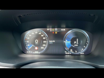 Photo 10 du bon plan VOLVO V60 T6 AWD 253 + 87ch Business Executive Geartronic occasion à 34490 €