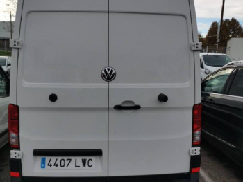 Photo 3 du bon plan VOLKSWAGEN Crafter Fg VUL 35 L3H3 2.0 TDI 140ch Business Traction BVA8 occasion à 39890 €