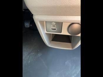 Photo 15 du bon plan FORD Transit Custom Fg VUL 280 L1H1 2.0 EcoBlue 110ch Trend occasion à 32985 €